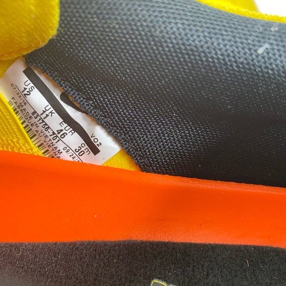 Nike SB Bruin Hyperfeel Tour Yellow Men Brand New - Picture 15 of 15